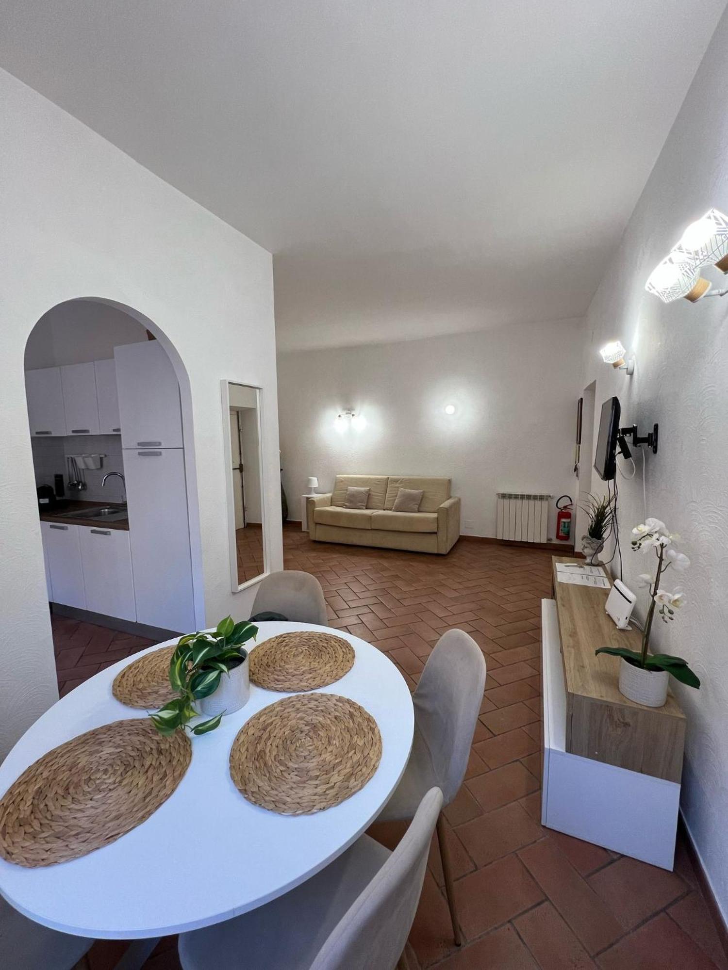 Colosseum 20 Apartment Рим Экстерьер фото